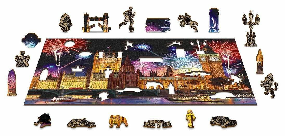 Ein teilweise fertiggestelltes Puzzlespiel mit einer lebendigen Feuerwerksshow über einem historischen Gebäude. Puzzleteile mit einzigartigen Formen sind verstreut.