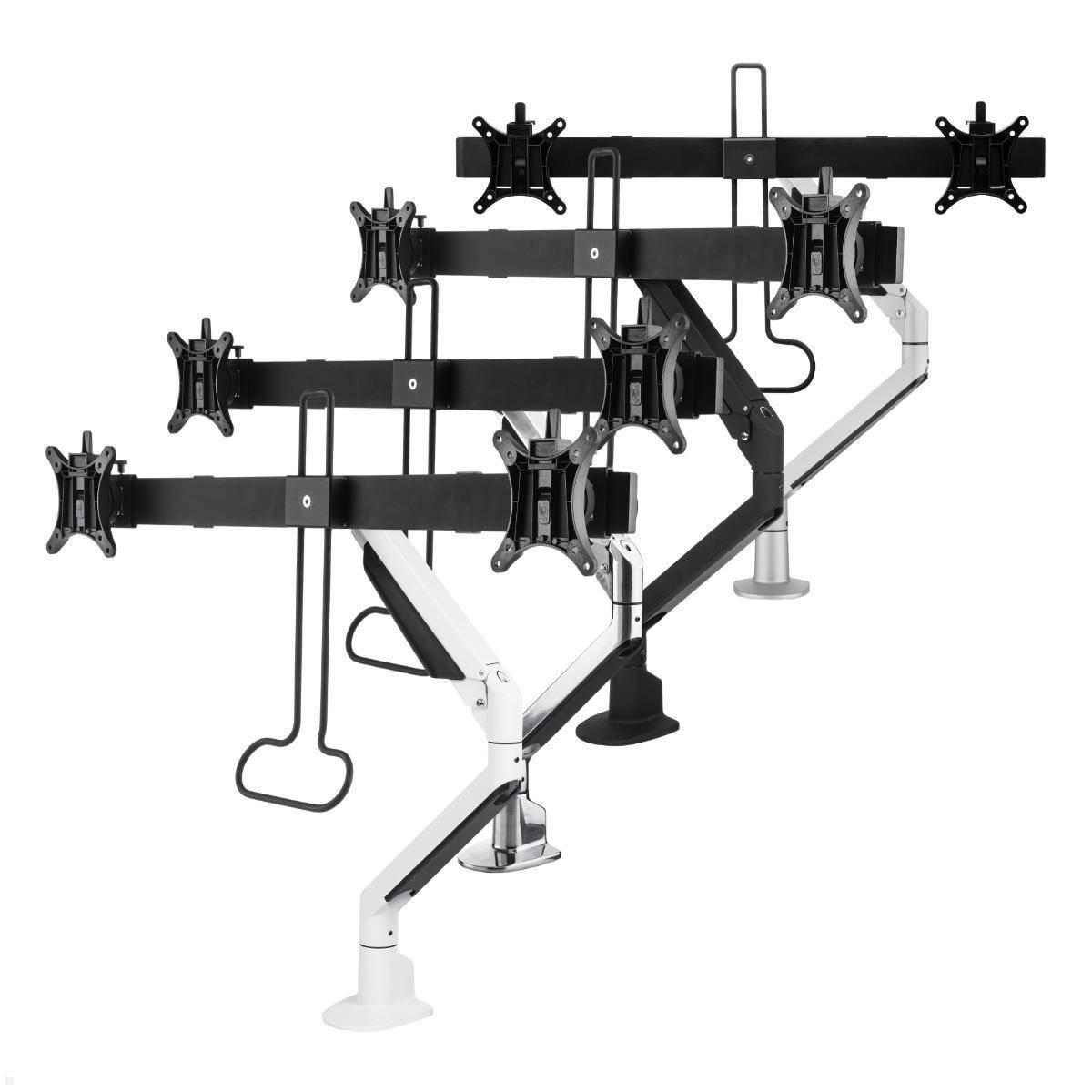 Ein Multi-Monitor-Montagessystem mit drei verstellbaren Armen und VESA-Halterungen für optimale Bildschirmpositionierung in einem Schreibtischaufbau.