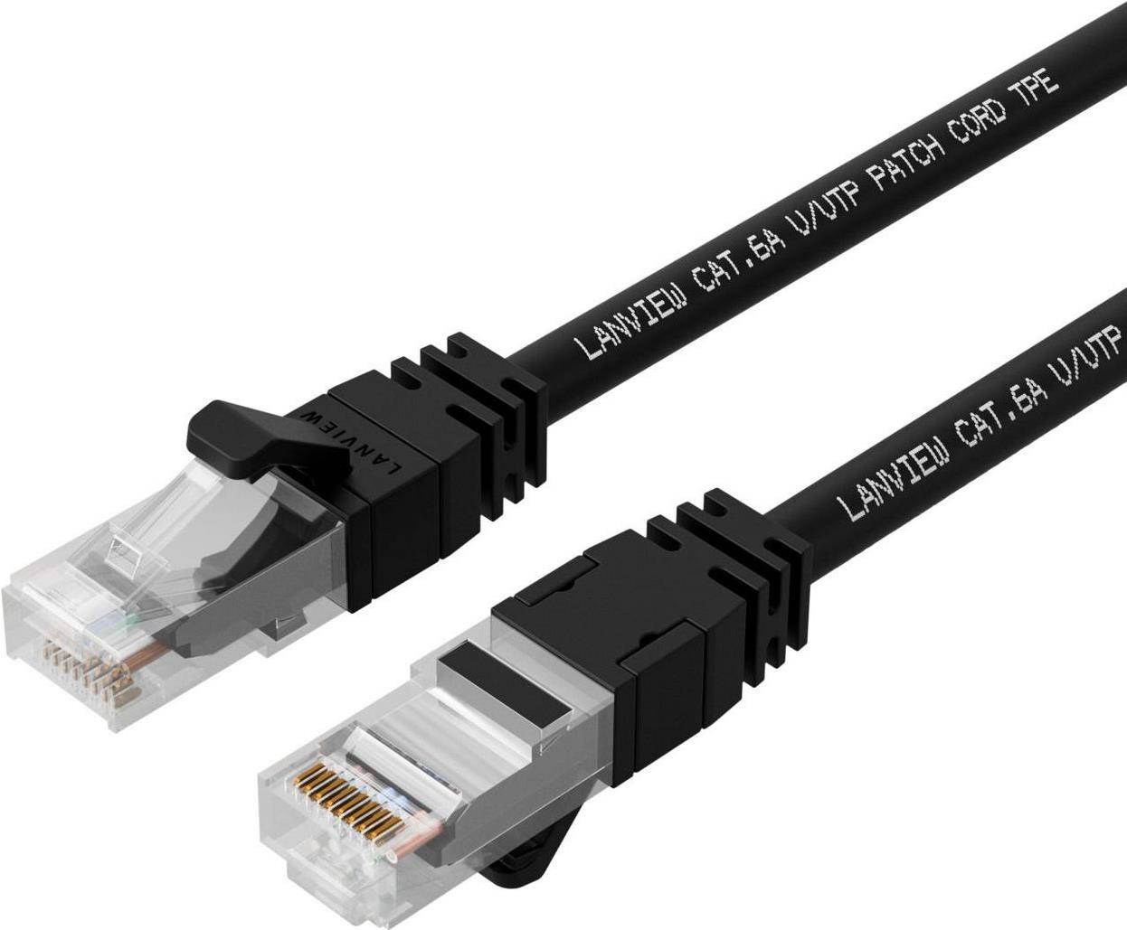 Zwei Ethernet-Kabel mit der Bezeichnung 'LANWENT CAT.6A' mit klaren Steckern und schwarzer Abschirmung, entworfen für Hochgeschwindigkeits-Internetverbindungen.