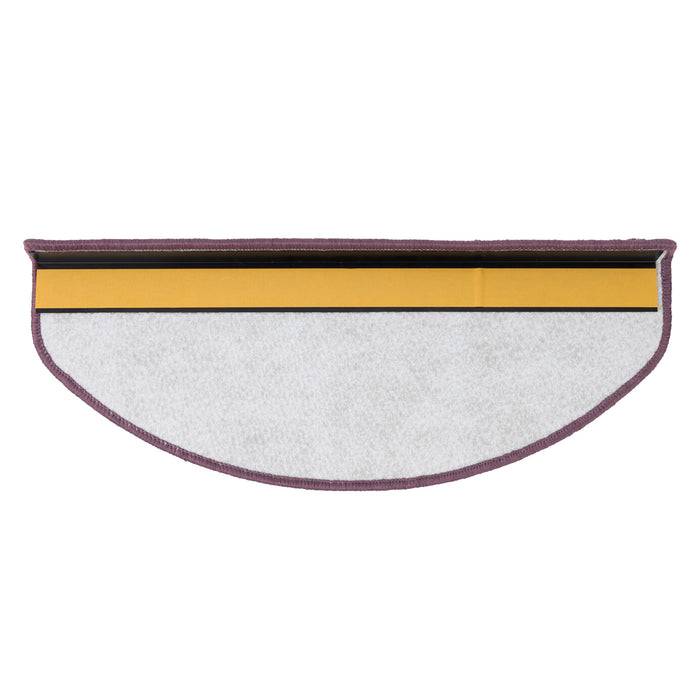 Ein weiß-gelbes Mopptuch mit einer gebogenen, lila umrandeten Kante.