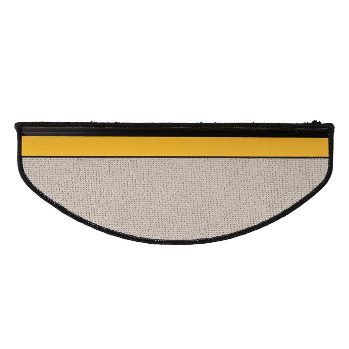 Ein halbkreisförmiger Türmatte mit beiger Textur und gelbem Streifen. Die Matte hat eine schwarze Kante und eignet sich für den Eingangsbereich.