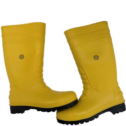 Gelbe Regenstiefel mit schwarzen Sohlen, von der Seite betrachtet, aufrecht stehend.