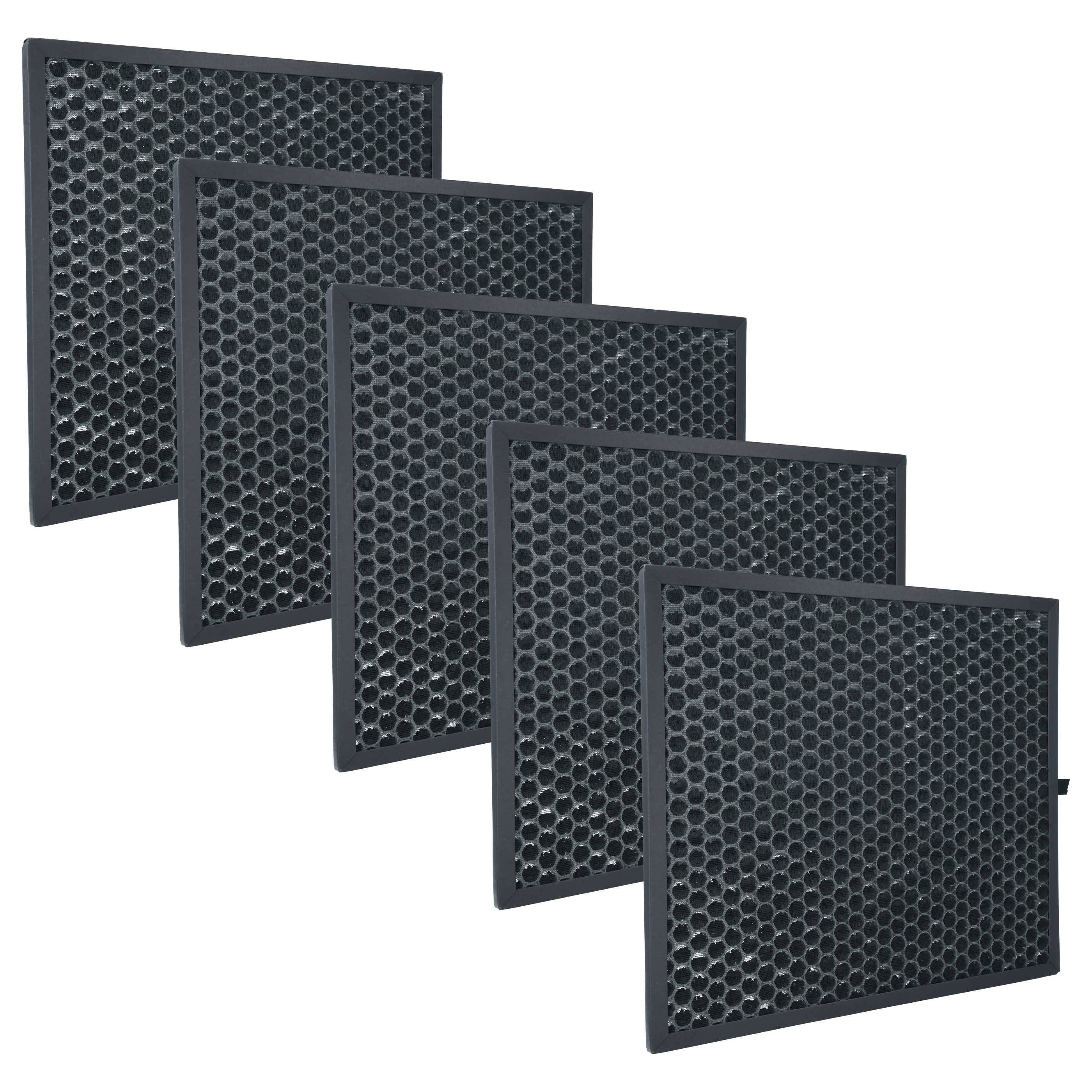 Fünf schwarze, sechseckige Luftfilter im Rasterformat, diagonal angeordnet, die ihre Tiefe und Textur vor einem weißen Hintergrund zur Schau stellen.