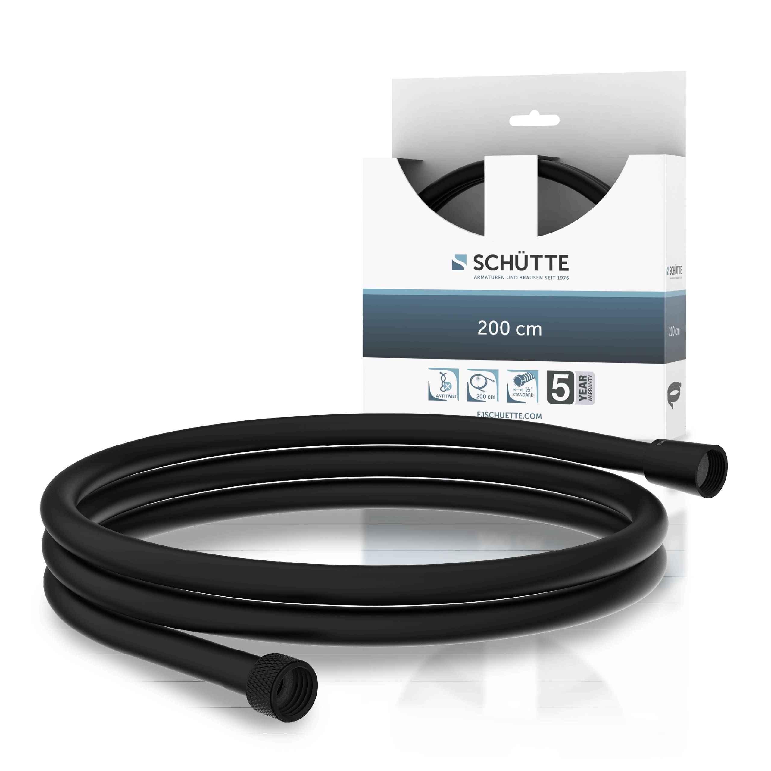 Schwarzer Duschschlauch, der vor der Verpackung aufgerollt ist, mit dem Text 