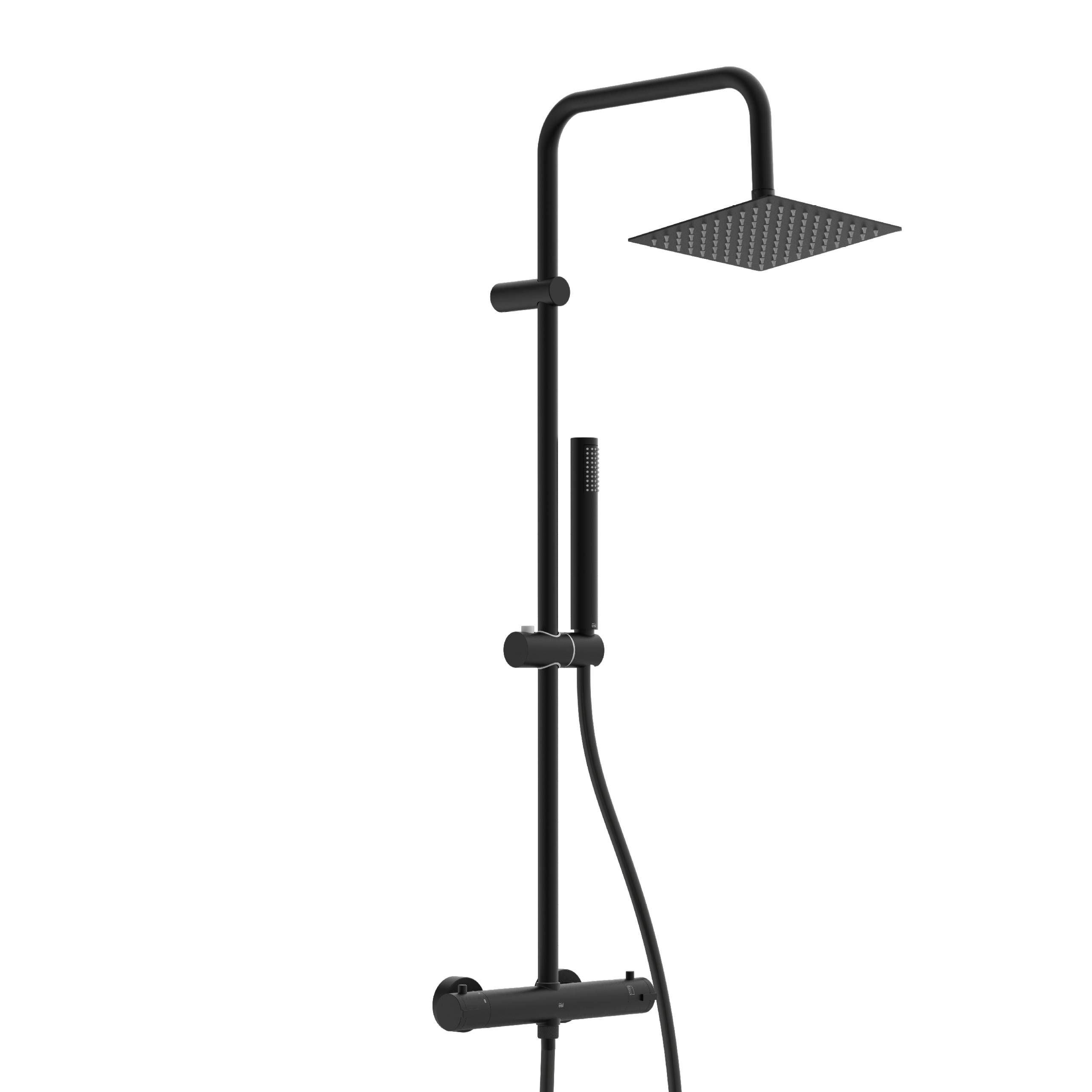 Ein schwarzes, modernes Duscheystem mit quadratischem Deckenduschkopf und tragbarem Handbrausekopf auf einer vertikalen Schiene.