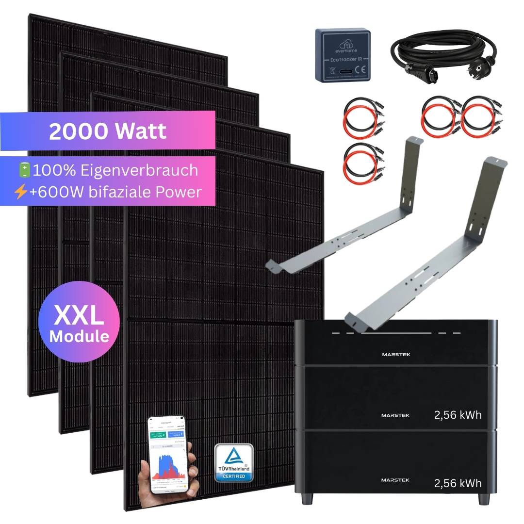 Solarpanel-Set mit vier Panels mit insgesamt 2000 Watt, Befestigungsklemmen und Kabeln. Umfasst App-Konnektivität und eine Energiespeichereinheit mit 2,56 kWh.