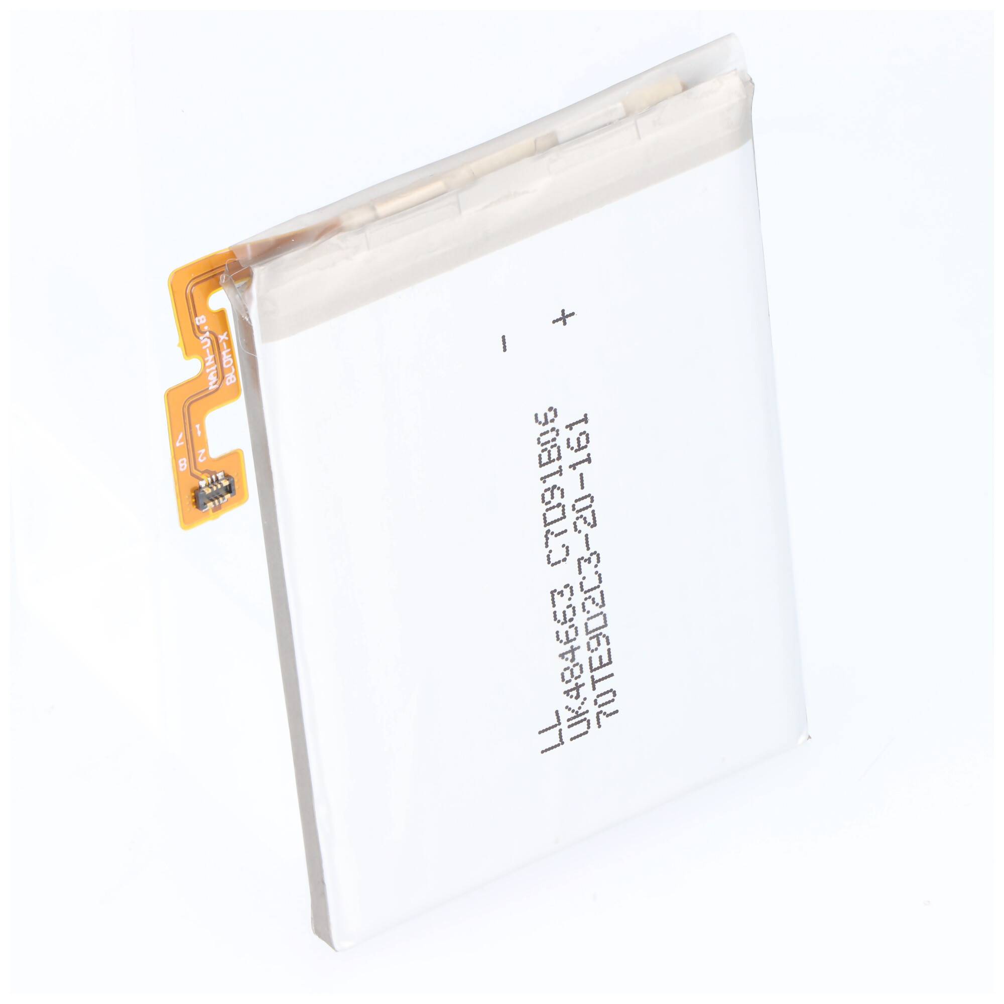 Eine blaue zylindrische wiederaufladbare Batterie mit Markierungen „26650 5000mAh 3,7V