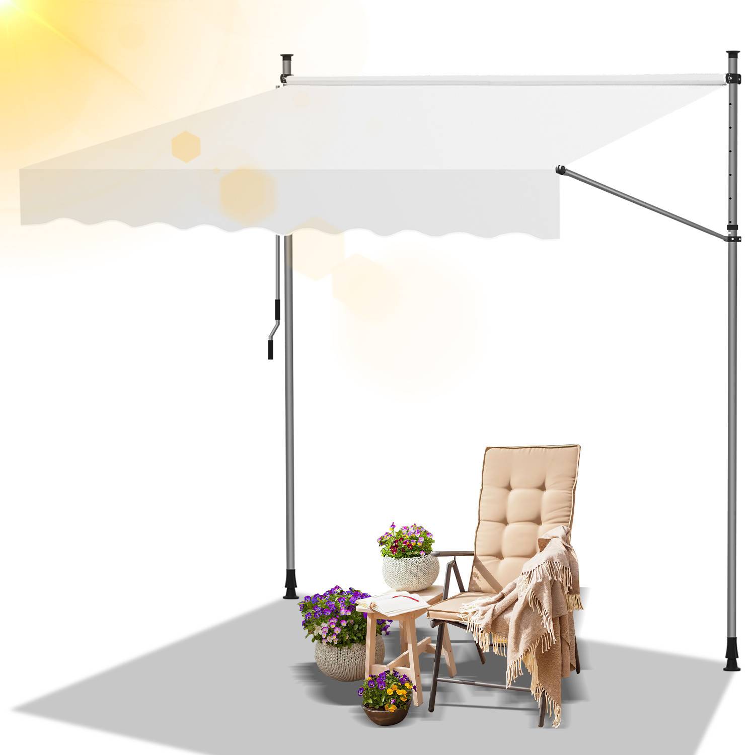 Eine weiße ausfahrbare Markise spendet Schatten über eine gemütliche Terrasseneinrichtung mit einem gepolsterten Stuhl, einem kleinen runden Tisch und farbenfrohen Topfblumen.