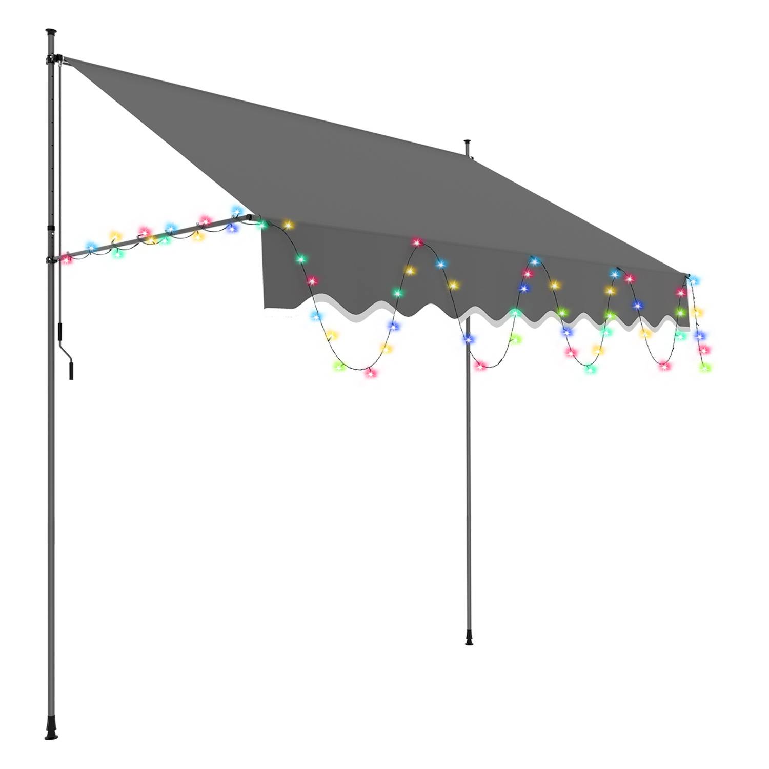 Eine graue Markise ist mit bunten Lichterketten dekoriert. Die Lichter sind gleichmäßig verteilt und erzeugen ein festliches Aussehen.