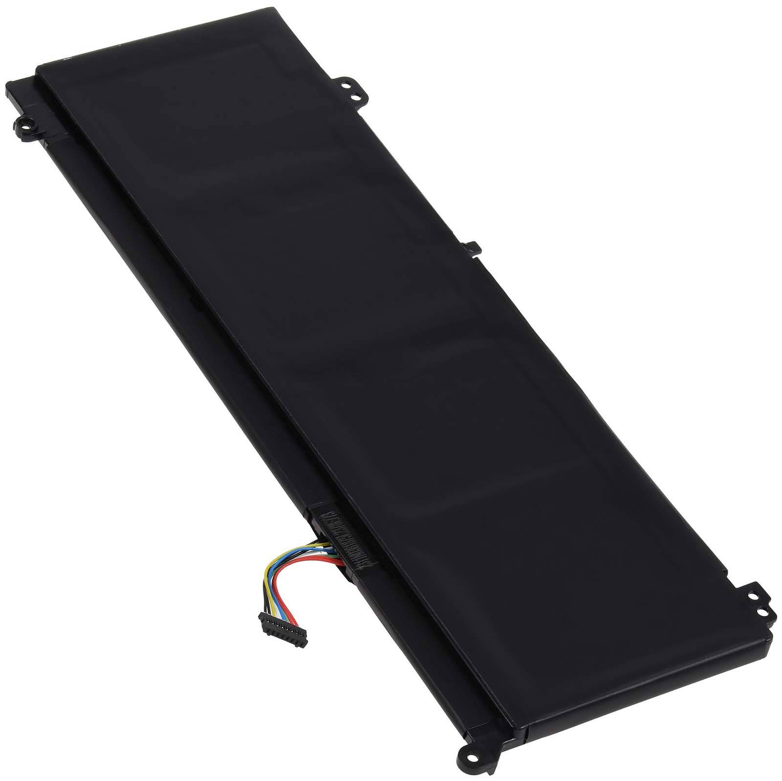 Eine rechteckige Laptop-Batterie mit mehreren farbigen Drähten und einem Anschluss, aus einem Winkel gegen einen einfachen weißen Hintergrund betrachtet.