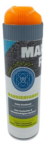 Eine Dose mit deutschem Text, mit einem blauen Emblem mit „MMXX