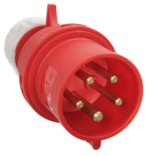 Ein roter industrieller Elektrostecker mit fünf Metallkontakten und weißem Gehäuse, entwickelt für Hochleistungsverbindungen.