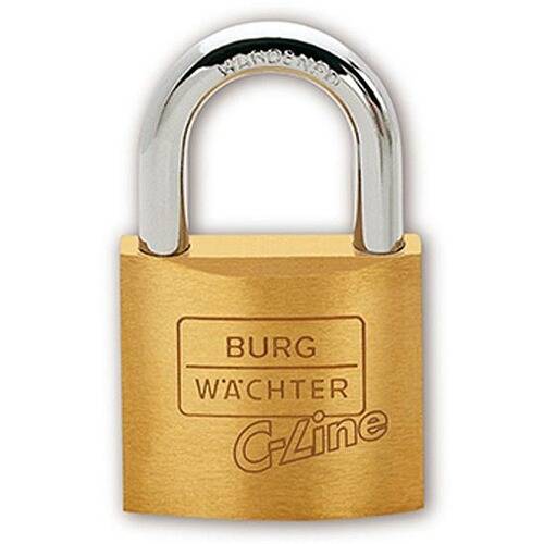 Ein Messingvorhängeschloss mit dem auf der Vorderseite eingravierten Markennamen 'BURG WÄCHTER C-Line' und einem silbernen Bügel.