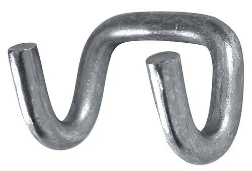 Eine Nahaufnahme eines metallischen Objekts mit einer lockigen Form, das einer verdrehten Schnur oder einem Haken ähnelt, vor einem einfachen Hintergrund.