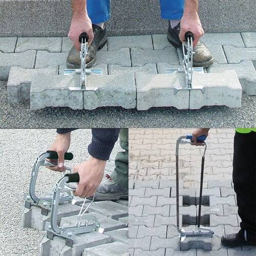 Eine Person benutzt ein Pflasterhebewerkzeug, um Betonpflastersteine anzuheben, was die Leichtigkeit beim Bewegen schwerer Blöcke in einer Baustelle demonstriert.