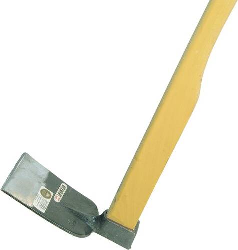 Eine Gartenhacke mit gelbem Griff und Metallblatt, die zum Graben und Bearbeiten von Gartenerde verwendet wird.