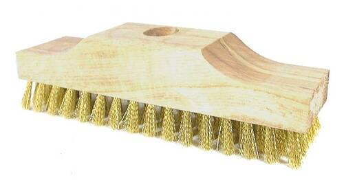 Eine Flasche Höfer Chemie Bioethanol 100% mit weißem und rotem Etikett, verwendet als Brennstoff, gekennzeichnet als 