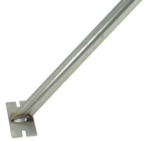 Ein Metallstützwinkel mit einer flachen Grundfläche und einem angeschweißten Diagonalstab, der nach oben verläuft und zur Strukturverstärkung oder Verstrebung verwendet wird.