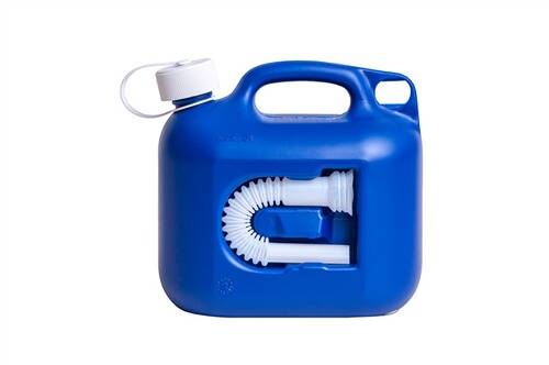 Blauer Kunststoff-Kanister mit weißem Schraubverschluss und flexiblem Auslauf, der an seiner Seite gelagert ist.