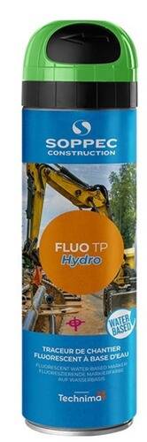 Ein Baufahrzeug ist in Aktion zu sehen, mit dem Text „FLUO TP Hydro