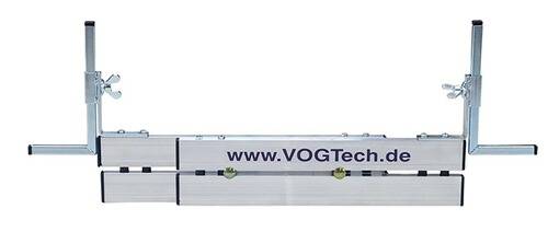 Ein silberner Metallbarren mit der Website-URL „www.VOGTech.com