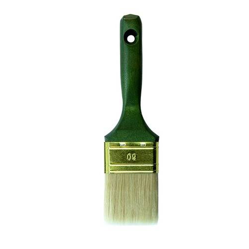 Ein Malerpinsel mit grünem Griff, einer Messingzwinge und beigen Borsten, entworfen zum Anstreichen von Wänden oder Oberflächen.