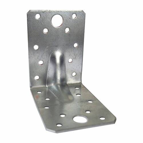 Eine Metalleckstrebe mit mehreren Schraubenlöchern, die zur Verstärkung oder Verbindung von senkrecht zueinander stehenden Strukturen in Bauprojekten verwendet wird.