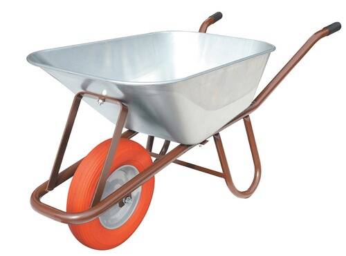 Ein gelber Bleistift mit einem Radiergummi auf weißem Hintergrund.