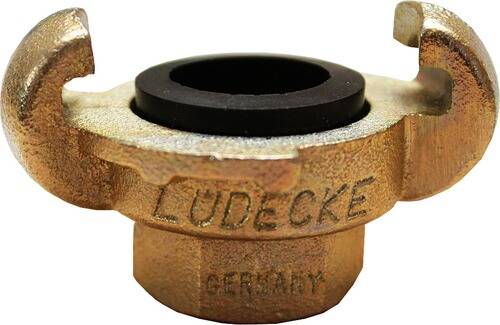 Ein Messingkuppler mit der Markenbezeichnung „LUDECKE