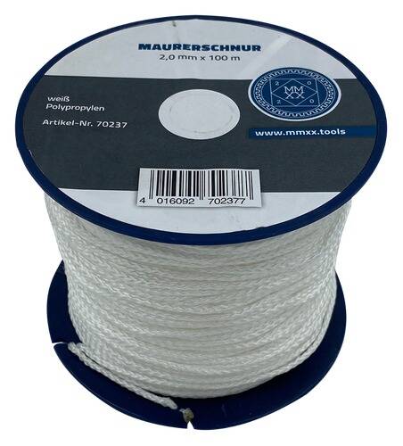 Eine Spule mit weißer Polypropylen-Maurerschnur, 2,0 mm dick, 100 m lang, gekennzeichnet mit Produktnummer und Website-Link.