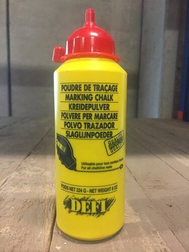 Ein gelber Behälter mit Markierungskreide und Text in mehreren Sprachen, einschließlich Englisch, der angibt, dass er für alle Kreideschnurroller geeignet ist.