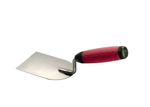 Ein kleiner Gartenspaten mit rotem Griff und flacher Metallklinge.