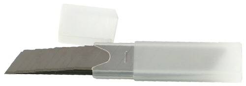 Ein Kunststoffbehälter enthält mehrere übereinander gestapelte Metallklingen, die teilweise durch die transparente Abdeckung sichtbar sind.