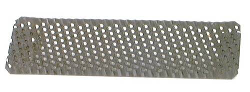 Metallische Oberfläche mit Textur und parallelen Reihen von kleinen erhobenen Punkten, die einem Griffmuster oder Feilenmuster ähneln.