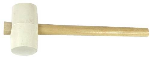 Ein Baseballschläger aus Holz mit glatter, hellbrauner Oberfläche, der sich horizontal über das Bild erstreckt.