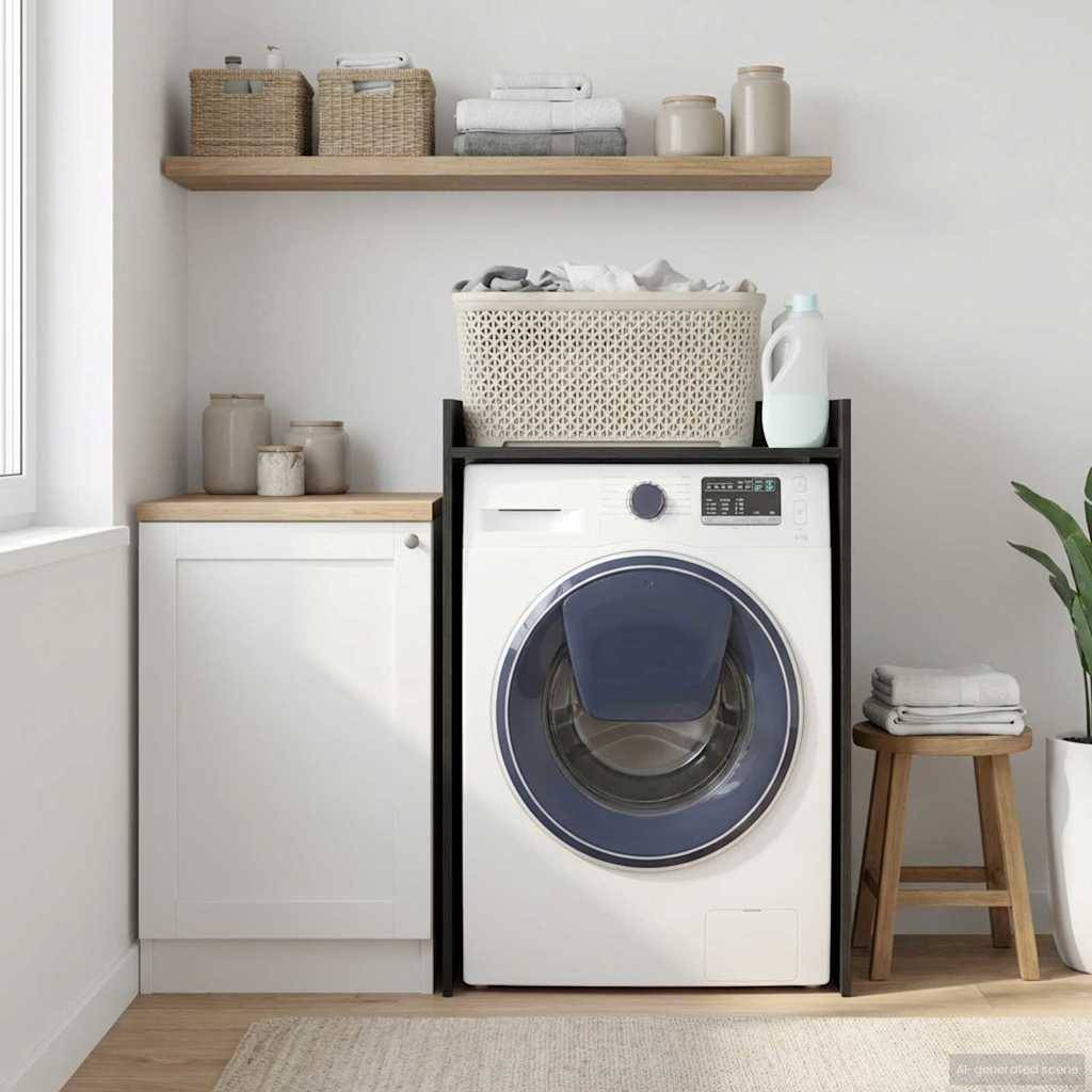 Kompakter Wäschebereich mit Frontlader-Waschmaschine, Schrank, Regalkörbe, Waschmittel und gefalteten Handtüchern in einem hellen Raum.
