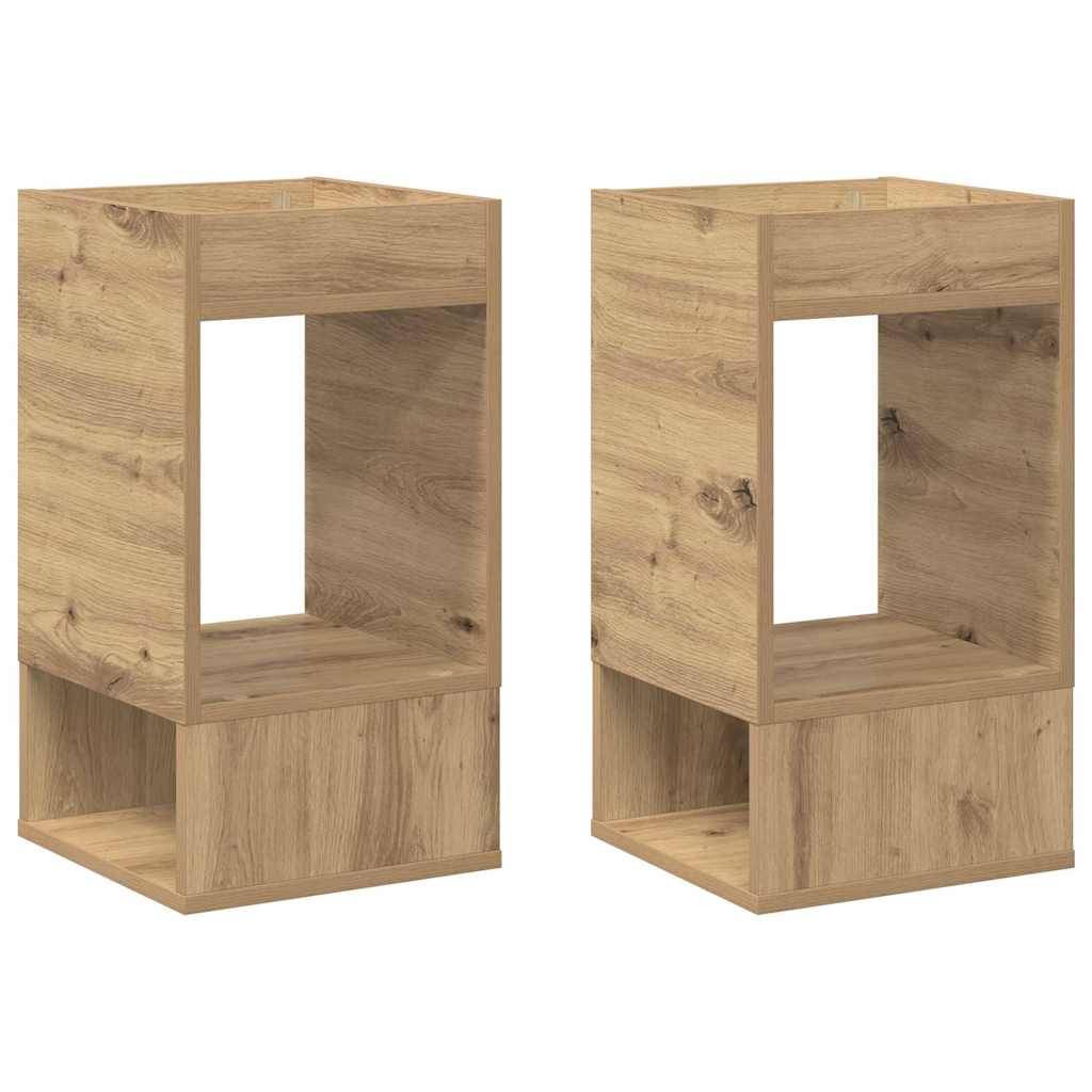 Zwei Holz-Nachttische mit offenen Regalen und natürlicher Eichenoberfläche, jeweils mit rechteckigem Design und einem unteren Regal.