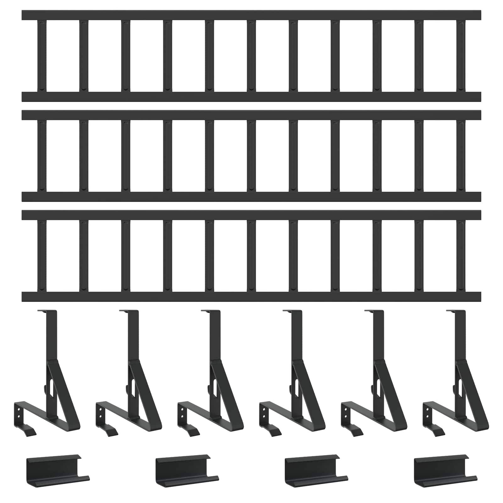 Ein kleines Metalllagerschuppen mit einer Schiebetür wird gezeigt, das Gartengeräte und Ausrüstung im Inneren enthält.