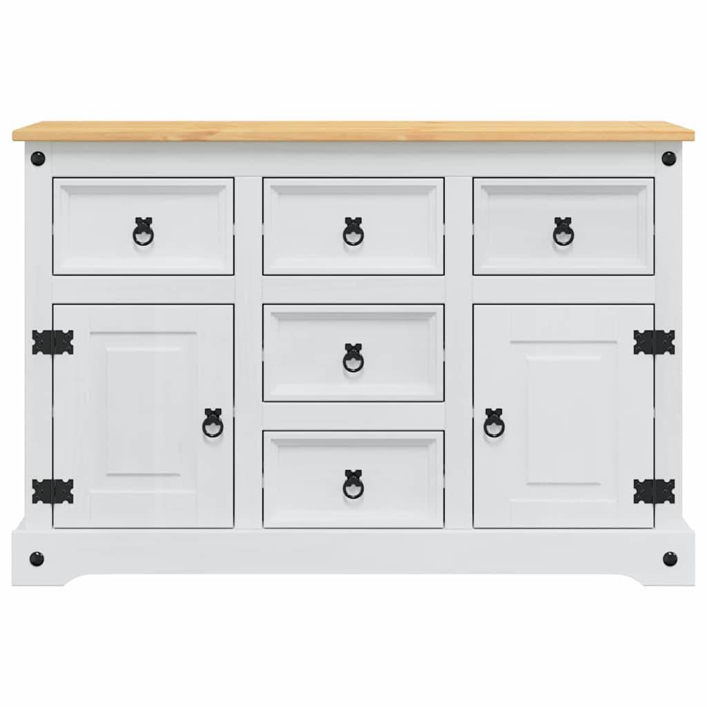 Weißes Sideboard mit sechs Schubladen und zwei Schranktüren, jeweils mit Metallringgriffe und Scharnieren. Helle Holzplatte, freistehend.