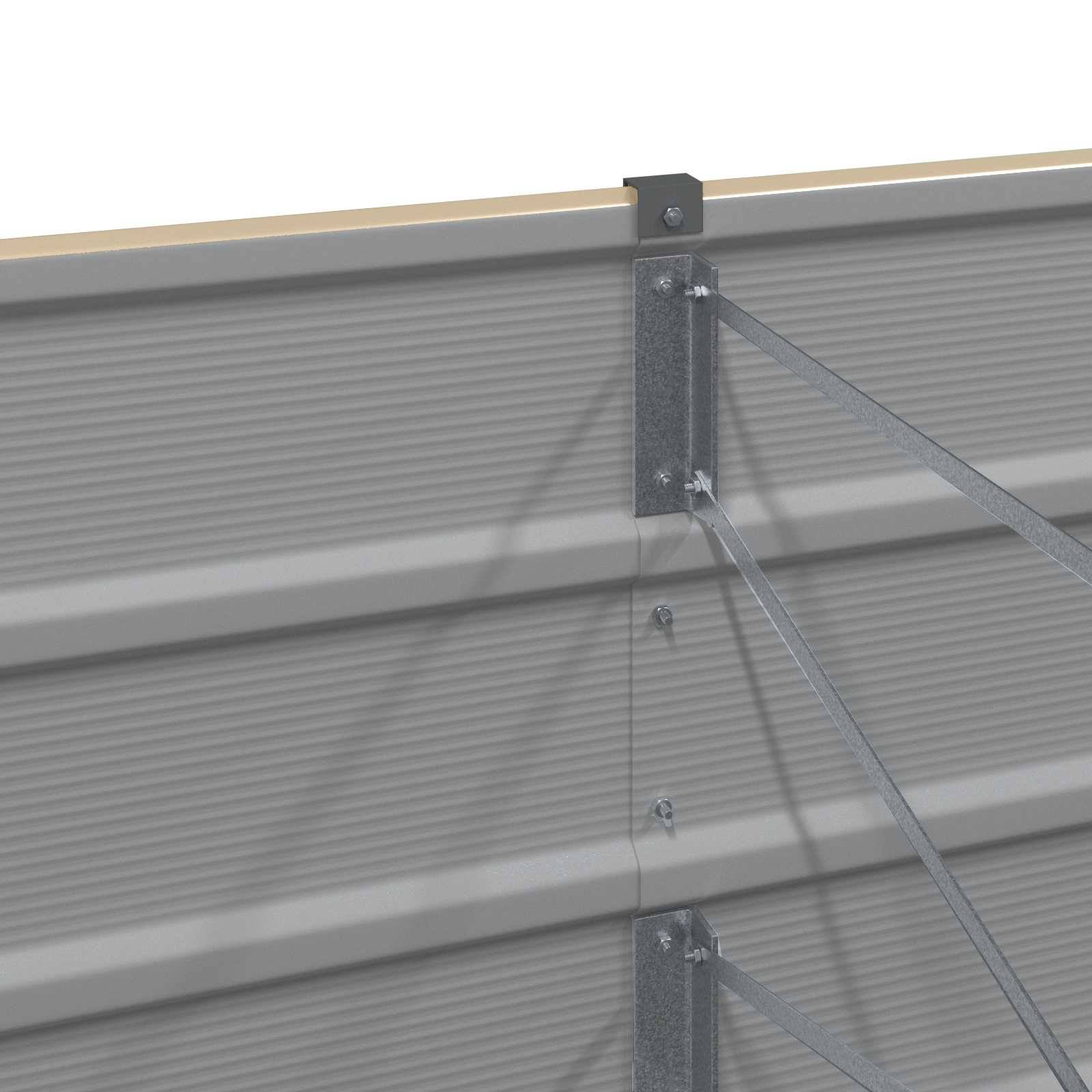 Graues wellblech-wandpaneel, das von einer vertikalen metallstrebe mit diagonalen streben gestützt wird.