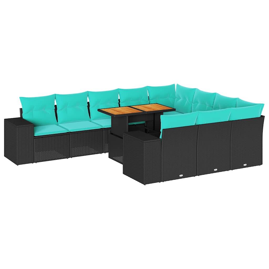 Ein schwarzes Polyrattan-Loungeset für die Terrasse mit türkisfarbenen Kissen, bestehend aus einem quadratischen Couchtisch mit Holzplatte, in L-Form angeordnet.