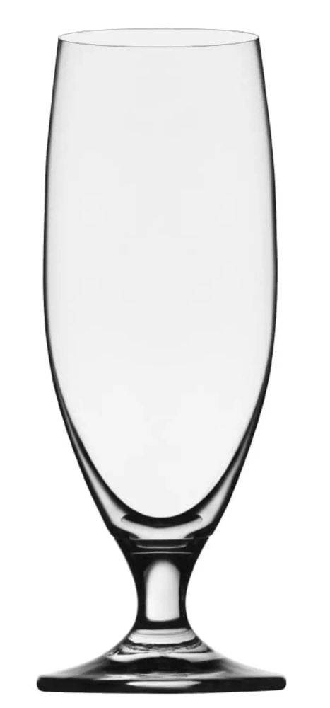 Eine hohe, leere, klare Champagnerflöte vor einem einfachen Hintergrund, die ihre elegante, schmale Form zur Schau stellt.
