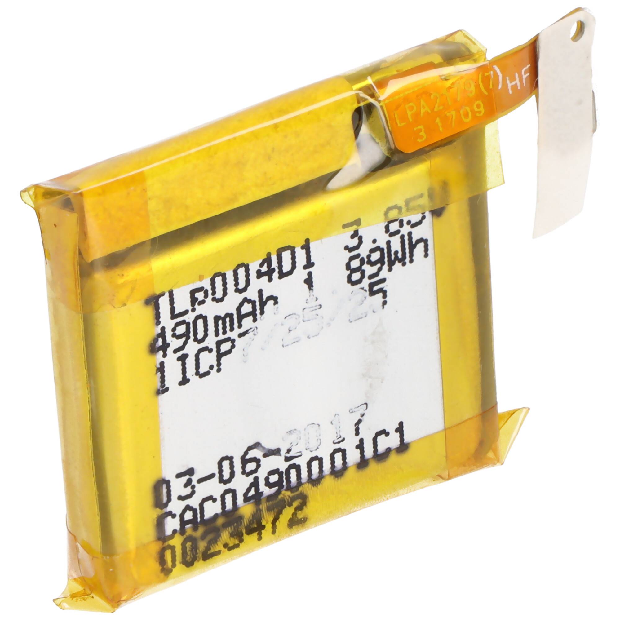 Eine kleine quadratische Batterie mit gelbem Klebeband. Text auf der Batterie: „490 mAh, 1,8 Wh, 1ICP4/53/76, 3,85 V, 03-06-2017