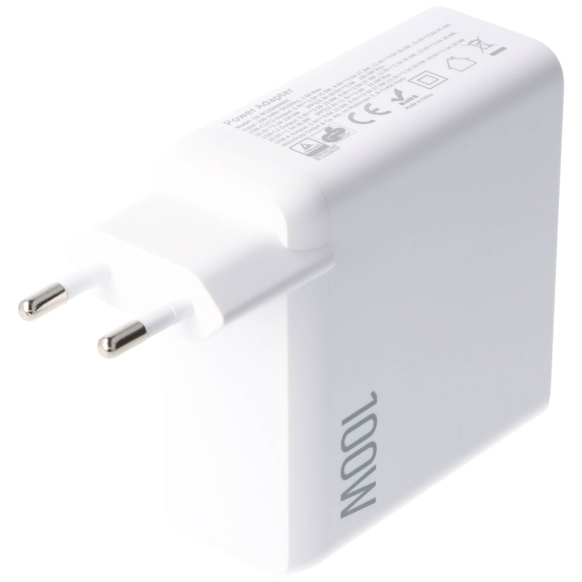 AccuCell 100 W GaN Charger mit 3x USB-C Ausgang und einem USB-A Ausgang, maximaler USB-C Ausgang 100 W PD