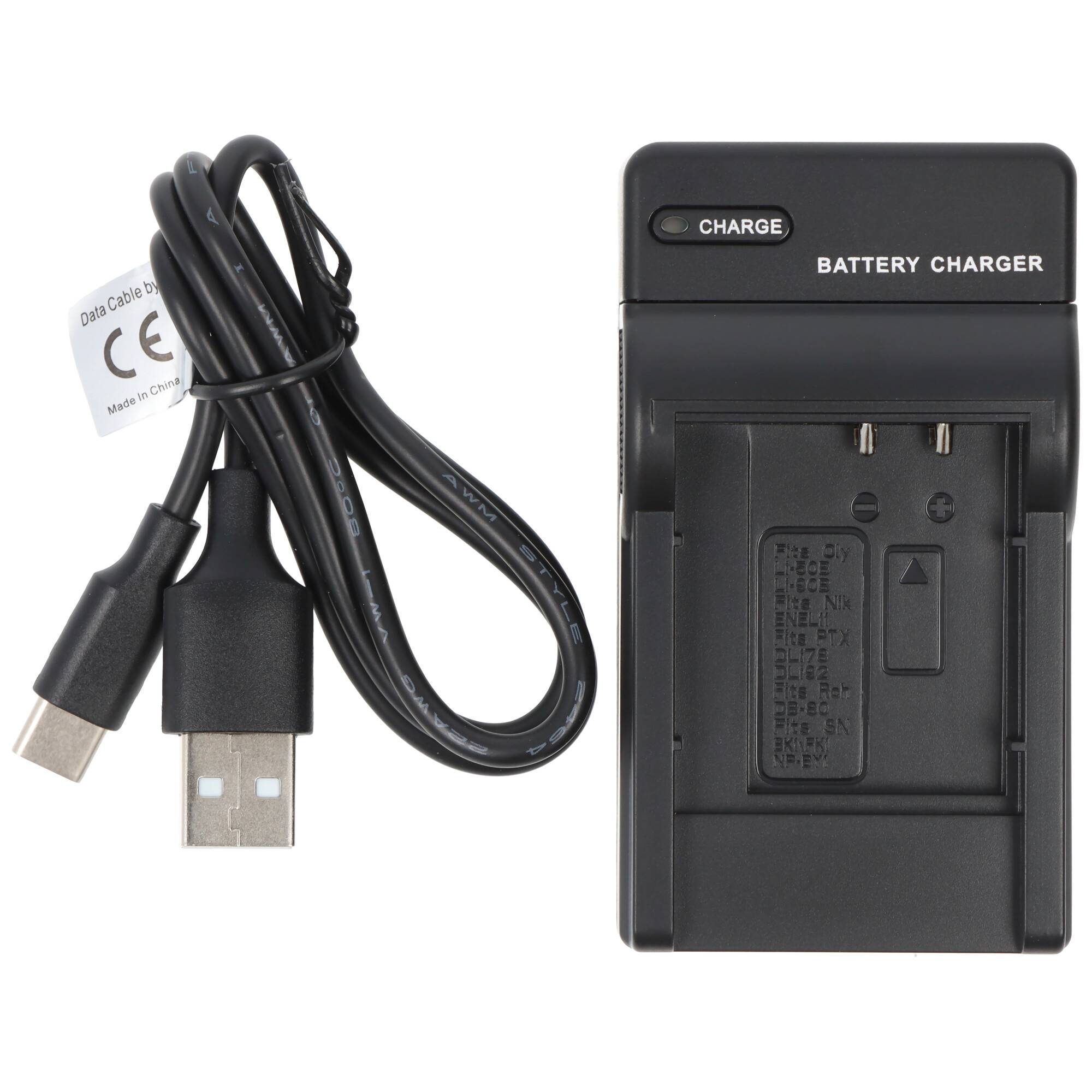 USB-Kabel und Batterieladegerät, beschriftet mit „CHARGE BATTERY CHARGER