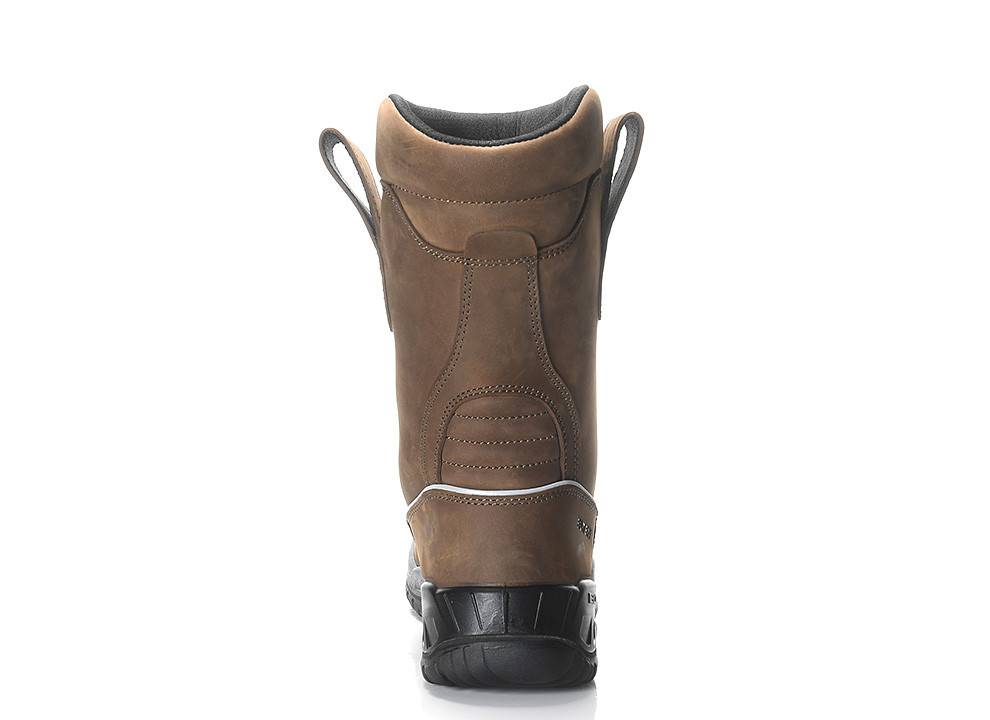 „Ein einzelner braun und schwarz wasserdichter Stiefel mit robuster Sohle, von hinten betrachtet, mit Zugschlaufen und detailliertem Nahtwerk."