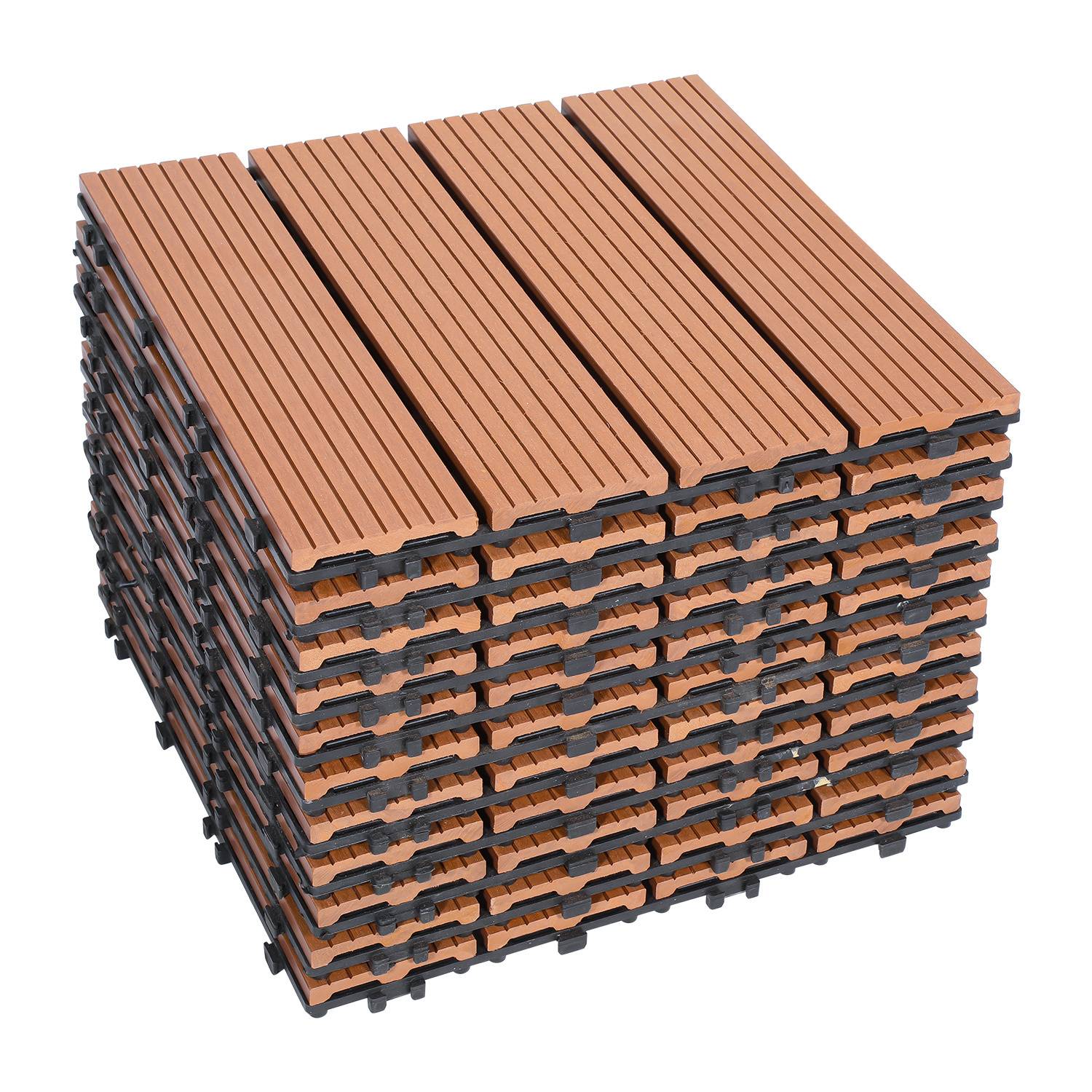 Ein Stapel von braunen ineinandergreifenden Deck-Fliesen mit einer lamellartigen Oberfläche, angeordnet in einem perfekten Quadrat.