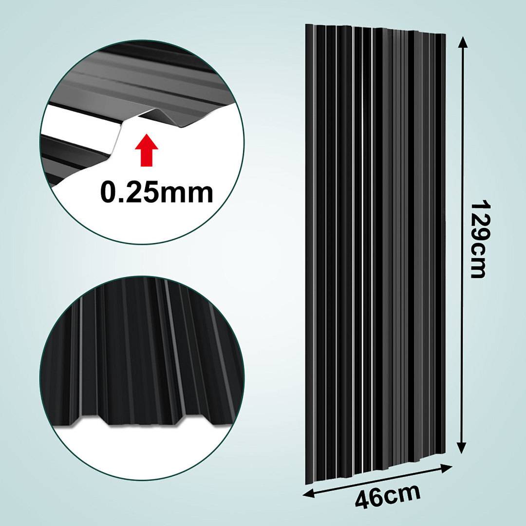 Schwarzes Wellblech, 0,25 mm Stärke, 129 cm x 46 cm.