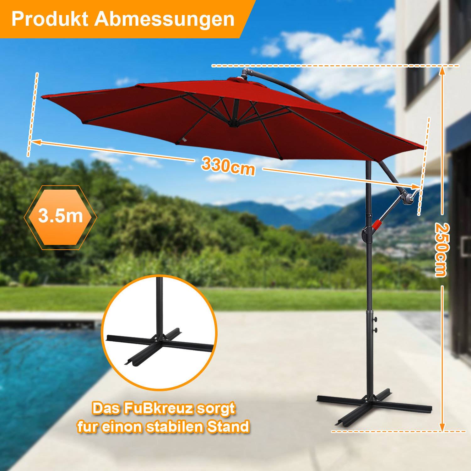 Ein roter Terrassen-Sonnenschirm mit Metallständer, 330 cm breit und 250 cm hoch, gezeigt neben einem Swimmingpool und Bergen im Hintergrund.