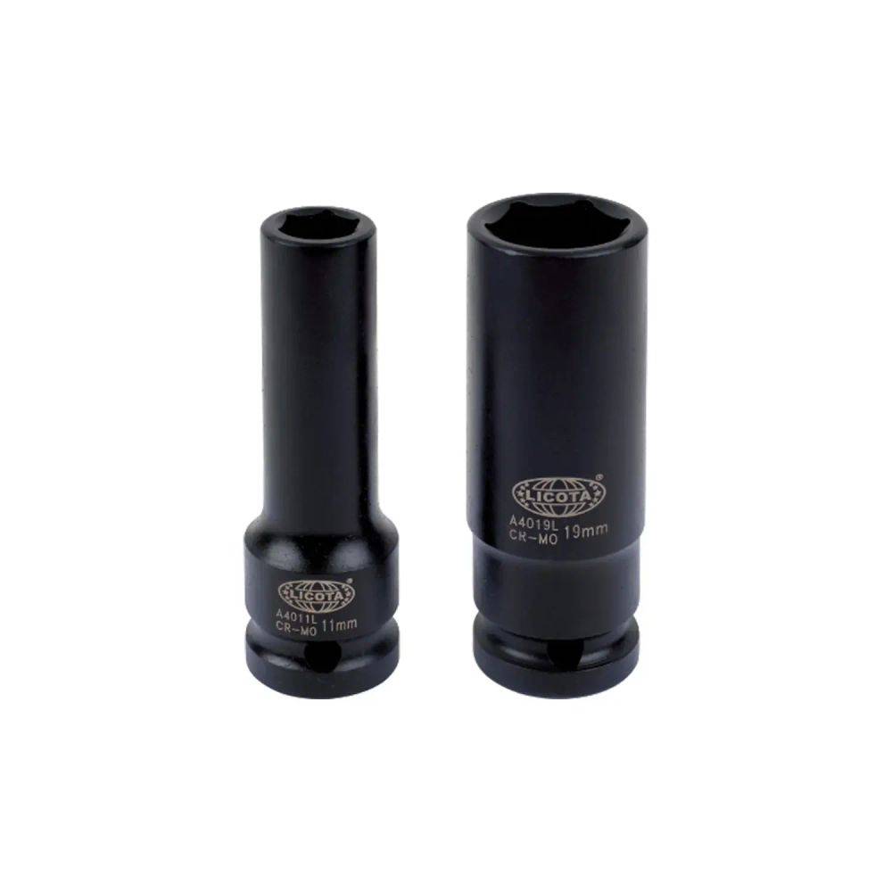 Zwei schwarze Steckschlüssel unterschiedlicher Größe, gekennzeichnet mit „11 mm